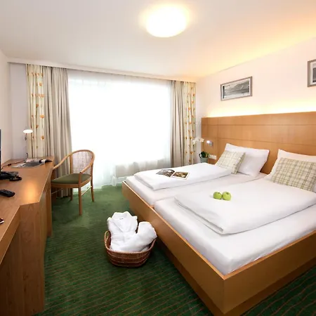 Der Waldhof Hotel 4*
