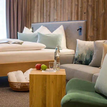 Der Waldhof 4*