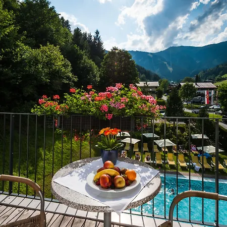 Hotel Der Waldhof Zell am See